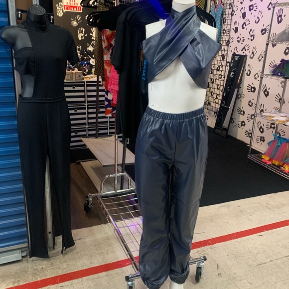 Sexy Faux Leather Two Piece Set NWT - Picture 2 of 2